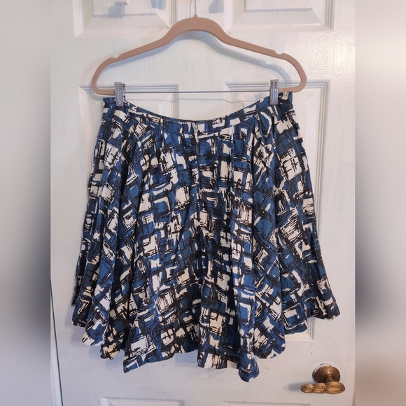 Anthropologie Size 14 Blue Print Skirt - Picture 2 of 3